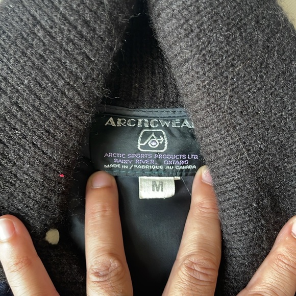 Arcticwear MADE IN CANADA vest - Picture 2 of 7